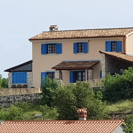 Villa Riba *